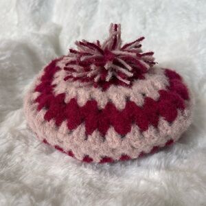 Child sized soft beret